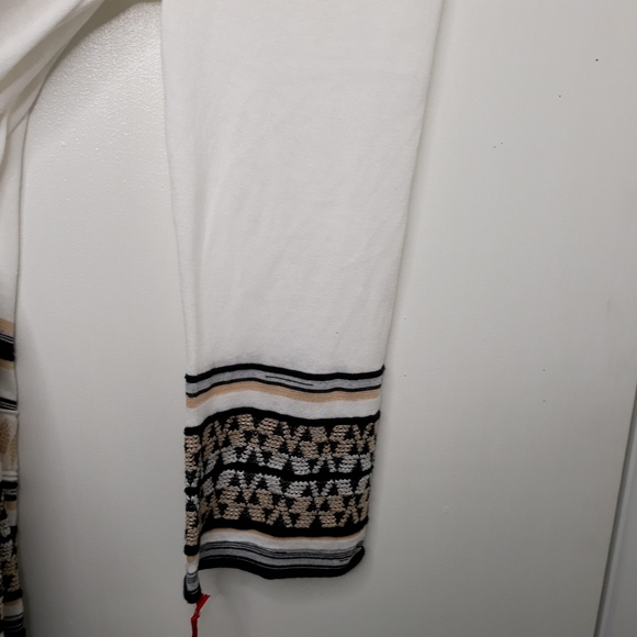 Ruby Rd.White Cardigans - Picture 4 of 11